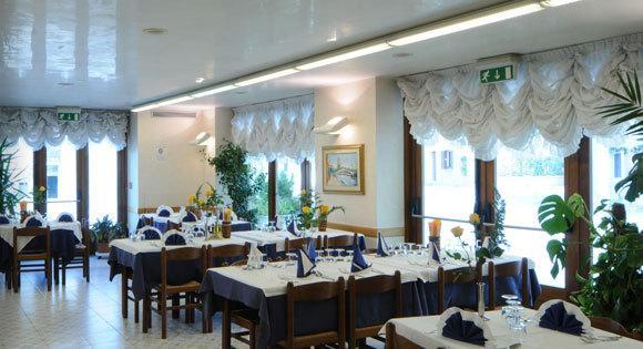 Stella D'Oro Hotel Marano Lagunare Exterior photo